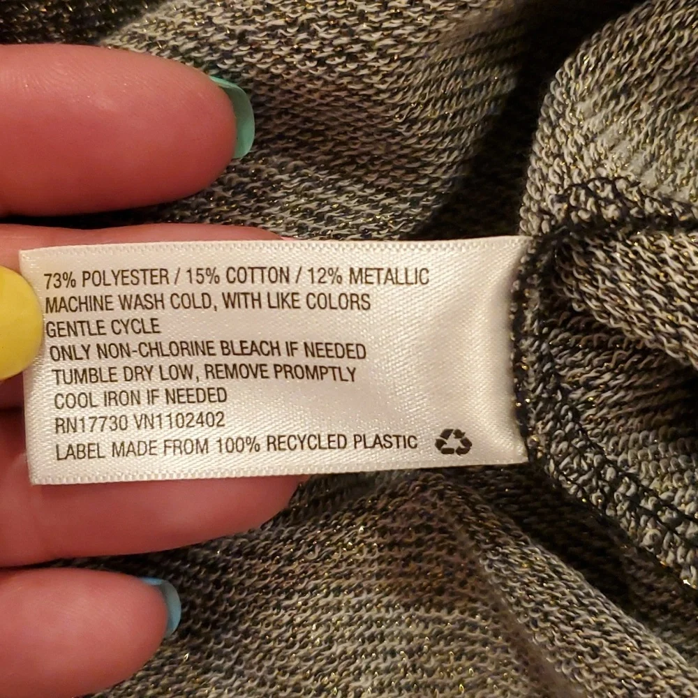 NWT Gold Skirt - Picture 5 of 5